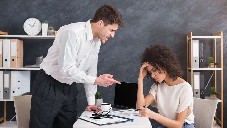 Assédio Moral no Trabalho: Como Identificar e o Que Fazer